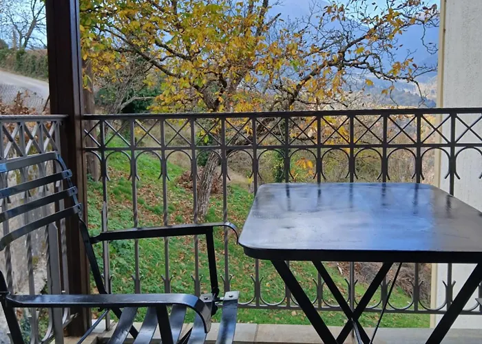 Διαμέρισμα αρχοντικό Mega Chorio