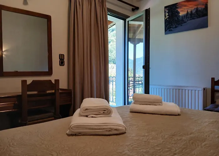 αρχοντικό * Mega Chorio